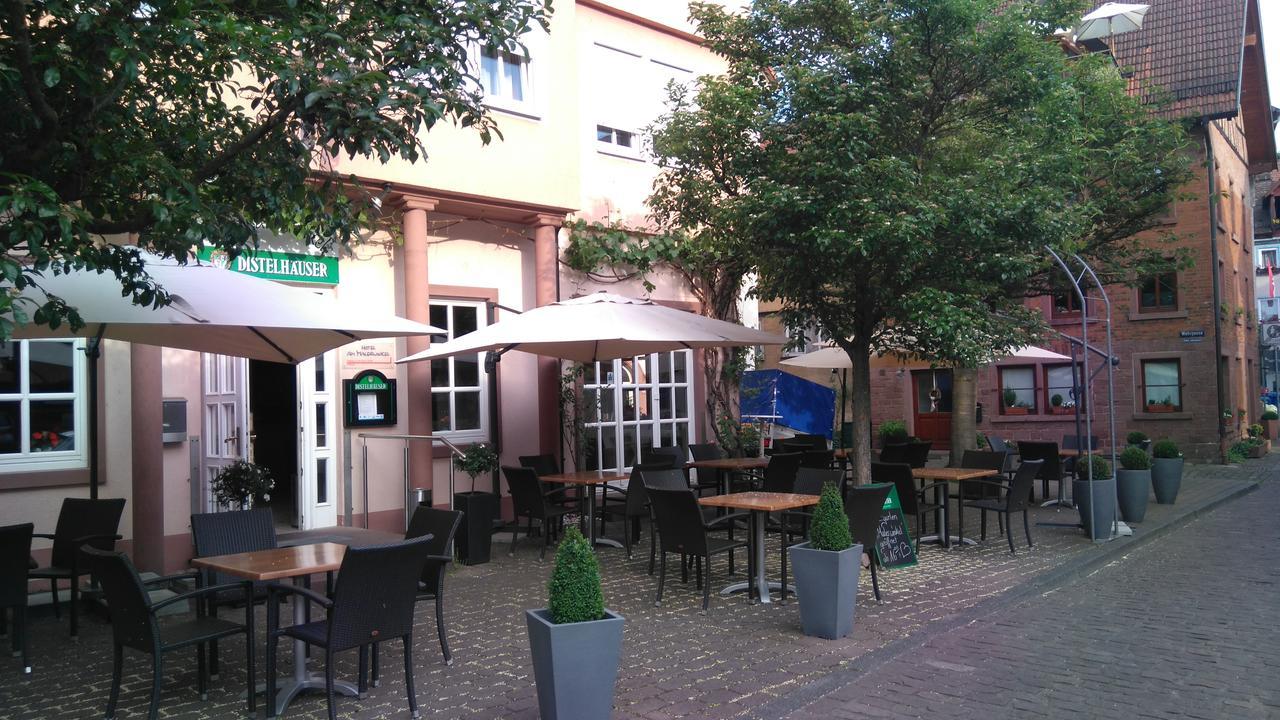 Hotel Loewensteiner Hof Haus Am Neuplatz Wertheim Buitenkant foto